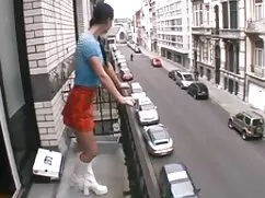 Cô gái tóc vàng sex my da den séc Nancy trong nhà bếp