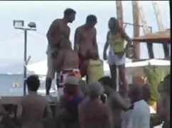 Ấn đi đến cực khoái, sau khi làm tình với một món đồ chơi sex mi den